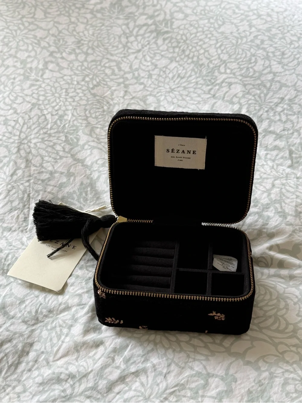 Sezane black velvet